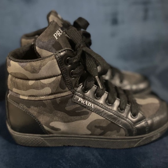 Boys Prada Camo print high tops - Picture 6 of 7